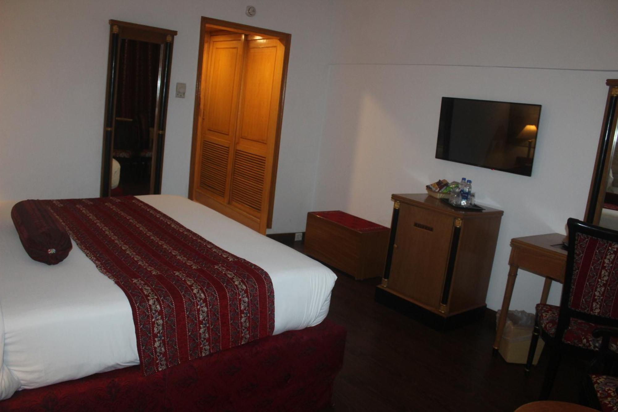 Mehran Hotel Karaczi Zewnętrze zdjęcie